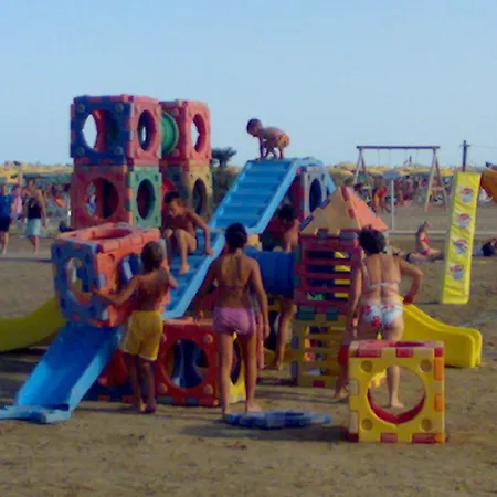 Casa vacanze Ferienhaus Fuer 6 Personen Ca 50 Qm In Bibione, Adriakueste Italien Und Umgebung - B63118