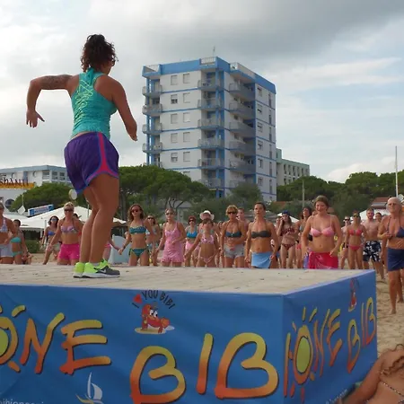 Ferienhaus Fuer 6 Personen Ca 50 Qm In Bibione, Adriakueste Italien Und Umgebung - B63118 Casa vacanze *